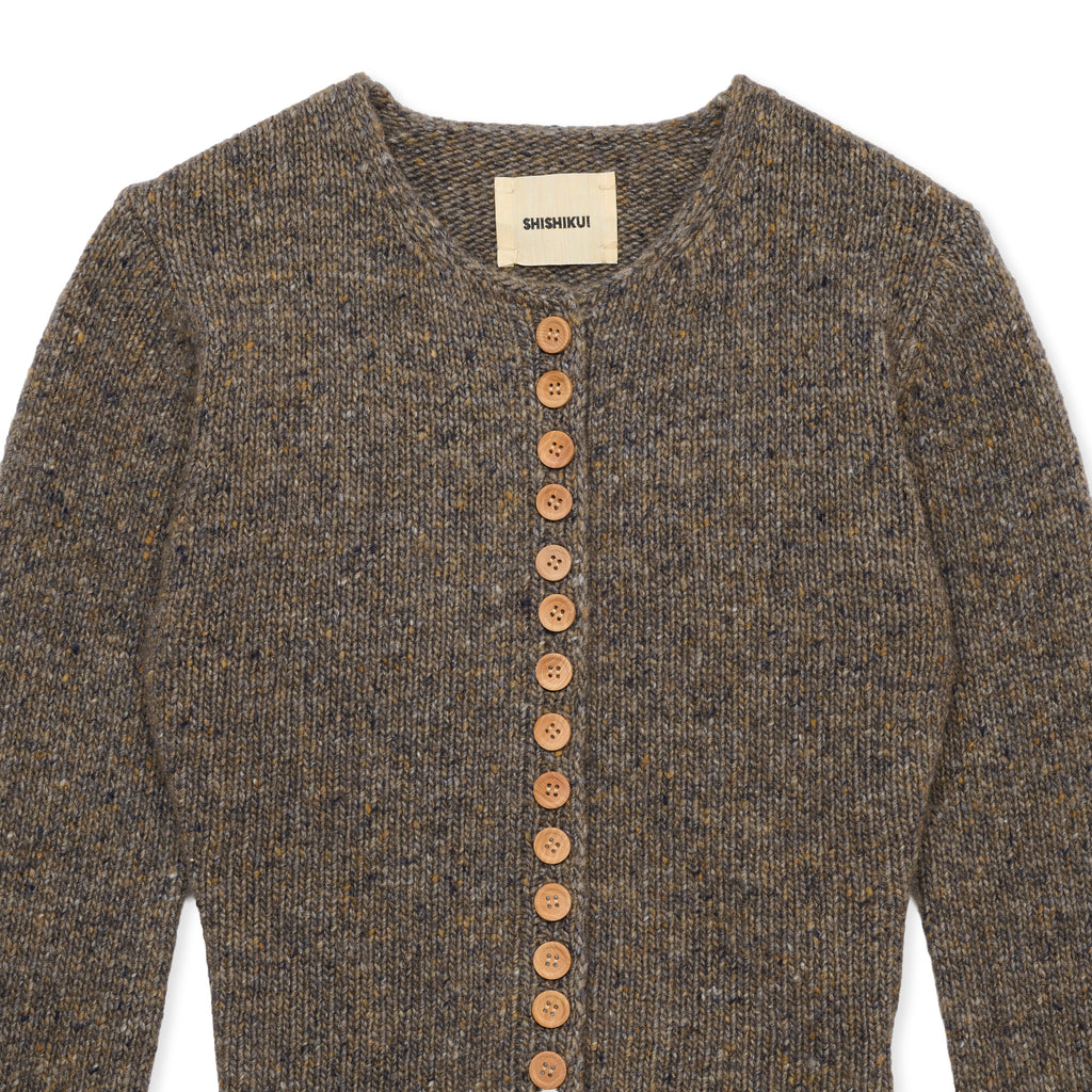 MANY BOTAN / KHAKI – SHISHIKUI