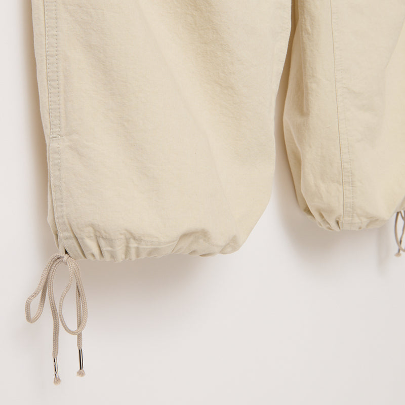 PARACHUTE PANTS / CREAM