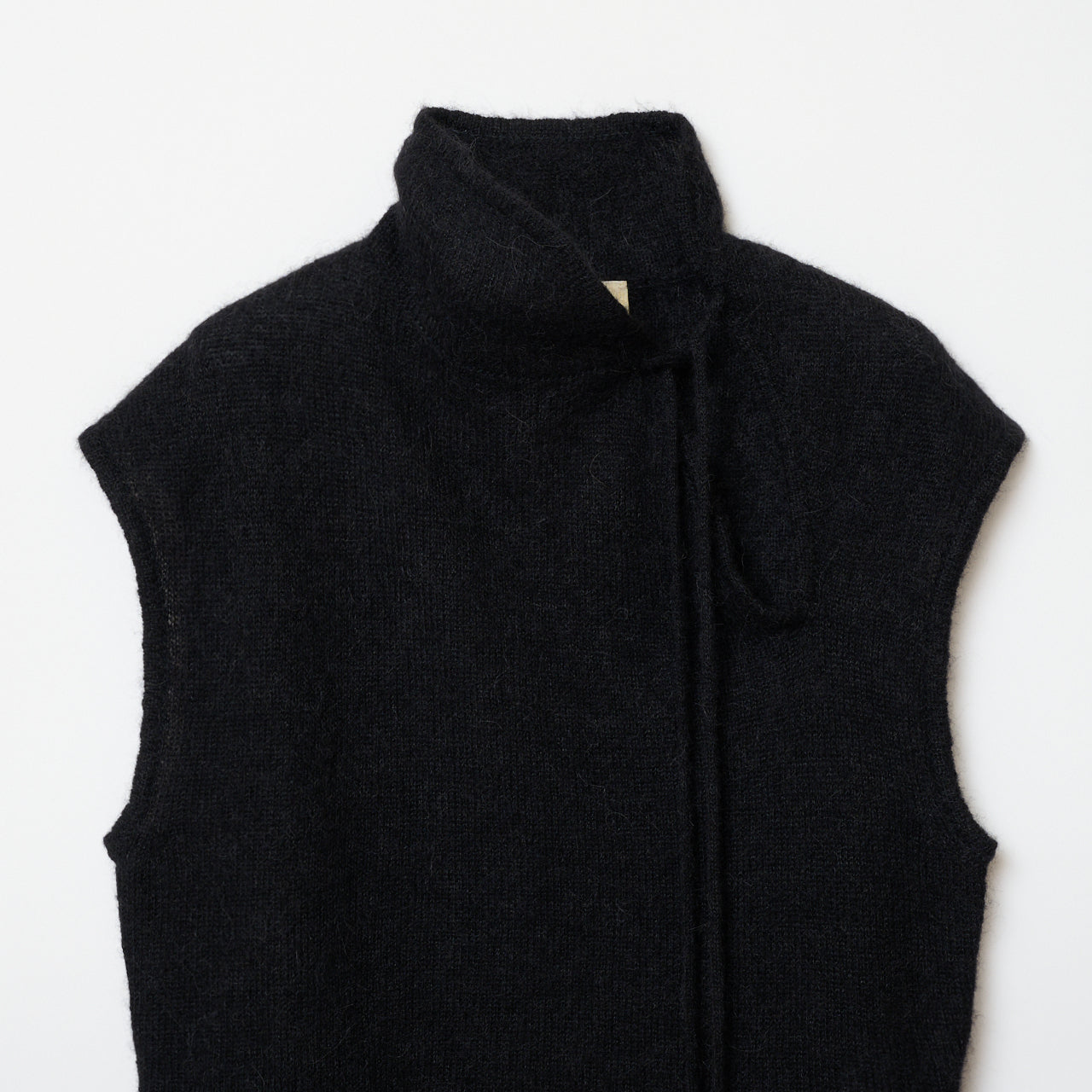 CHINA / BLACK – SHISHIKUI