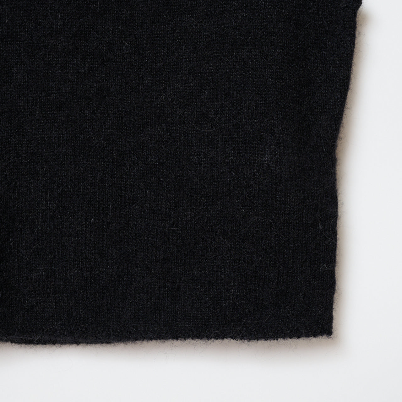 CHINA / BLACK – SHISHIKUI