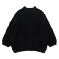 FORM / BLACK