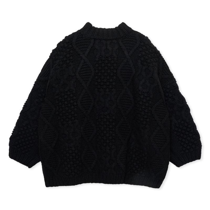 FORM / BLACK