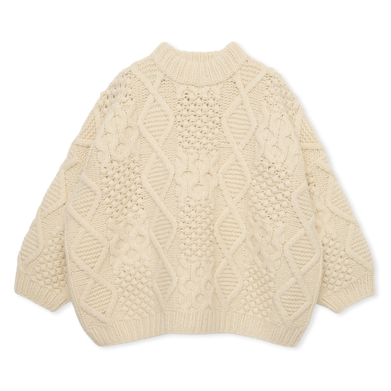 FORM / OFF WHITE
