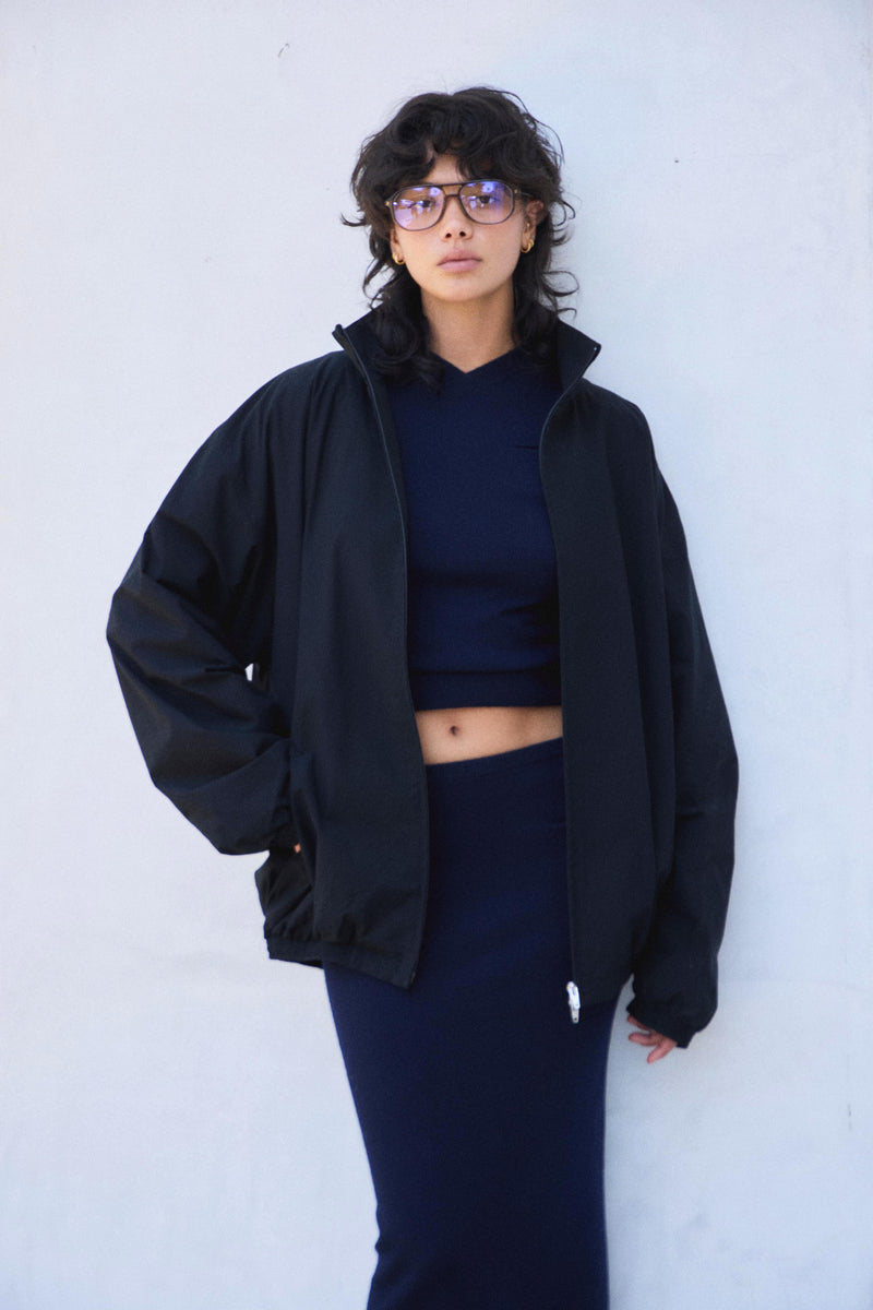 TYPE / BLACK