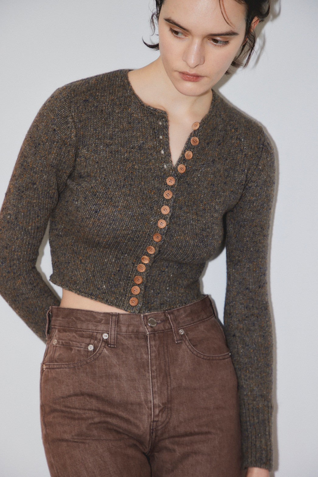 MANY BOTAN / KHAKI – SHISHIKUI