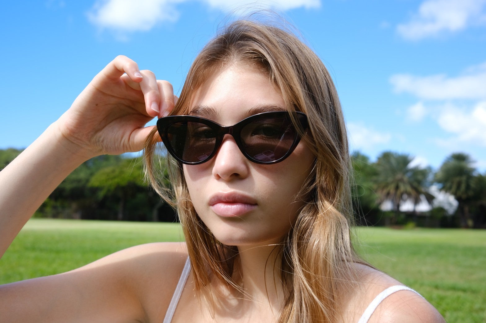 THE SHISHIKUI シシクイ　サングラス FOX / BLACK – SHISHIKUI