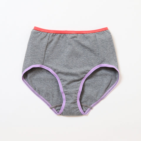 Colour Shorts / gray